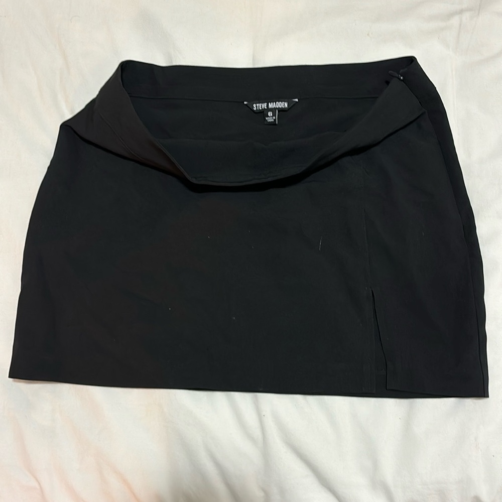 Steve Madden low rise skirt